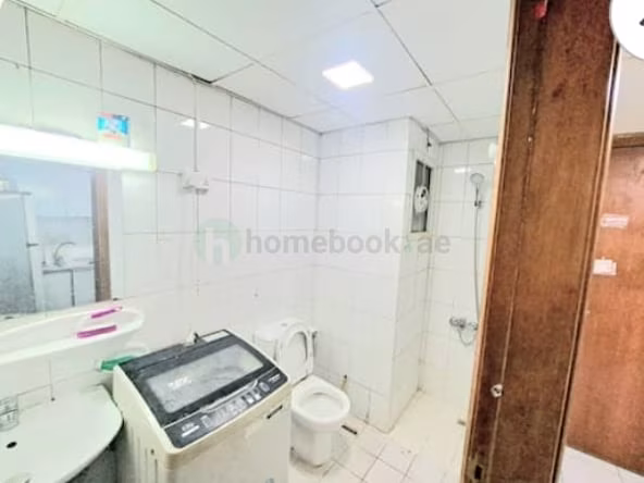 Bed Space & Partition in Al Satwa