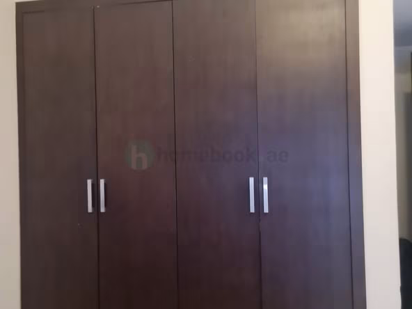 Bed Space & Partition in Al Barsha