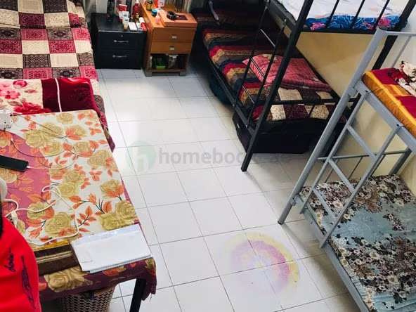 Bed Space & Partition in Naif