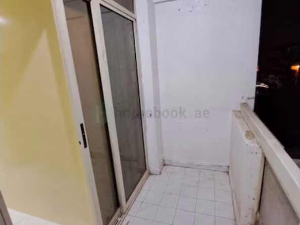 Bed Space & Partition in Al Satwa