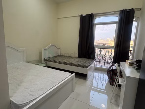 Room for Rent in Al satwa