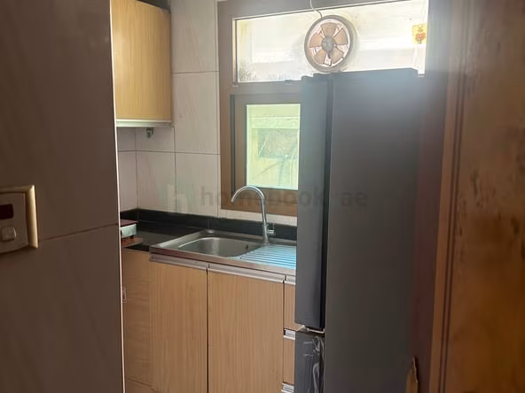 Room for Rent in Al Mankhool
