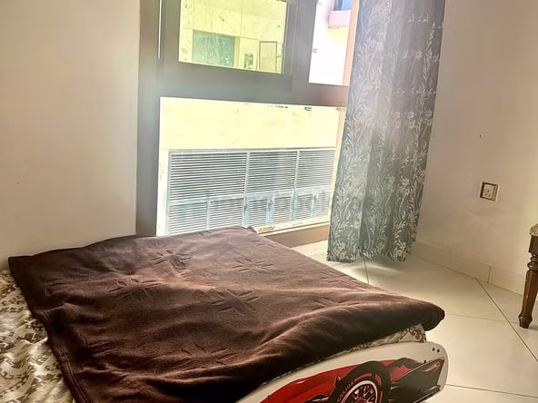 Room for Rent in Al Mankhool