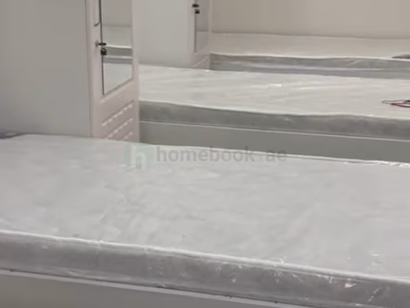 Bed Space in Bur Dubai