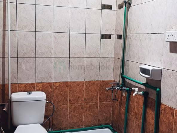 Bed Space & Partition in Al Murar