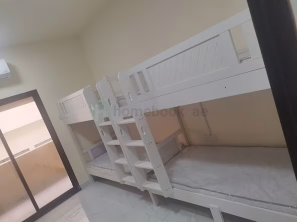 Bed Space in Bur Dubai