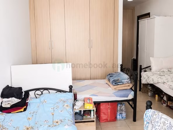 Bed Space & Partition in Al Satwa