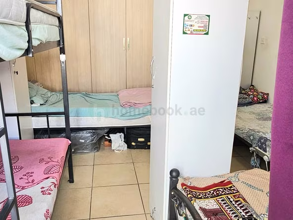 Bed Space & Partition in Al Satwa