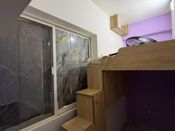 Partition in Bur Dubai