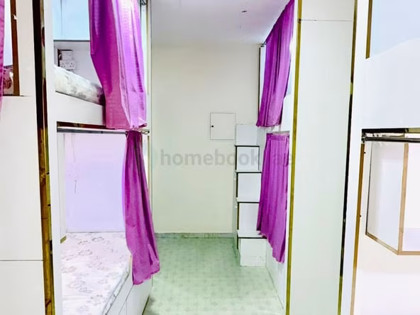 Bed Space & Partition in Al Murar