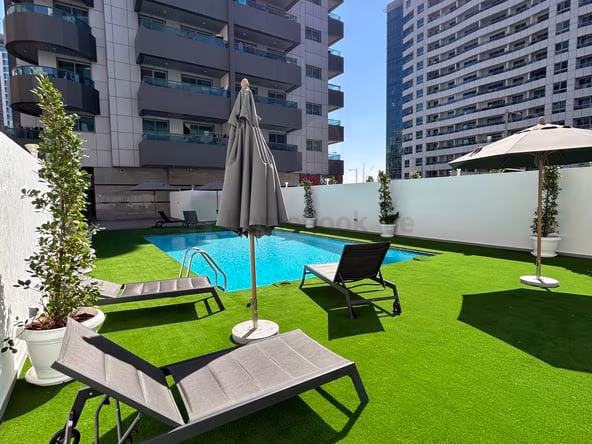 Bed Space & Partition in Dubai Marina