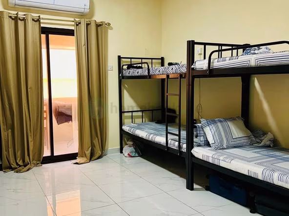 Bed Space & Partition in Al Raffa