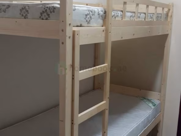 Bed Space & Partition in Al Fahidi