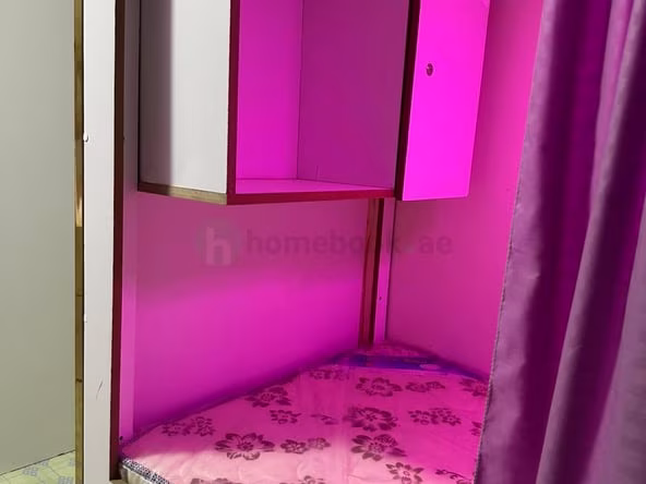 Bed Space & Partition in Al Murar