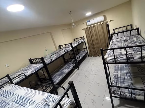 Bed Space & Partition in Al Raffa