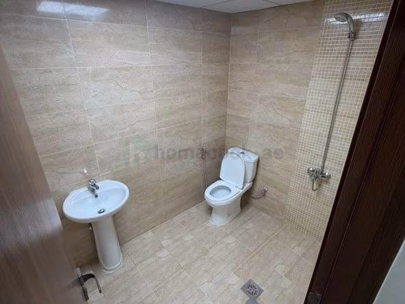 Bed Space & Partition in Naif