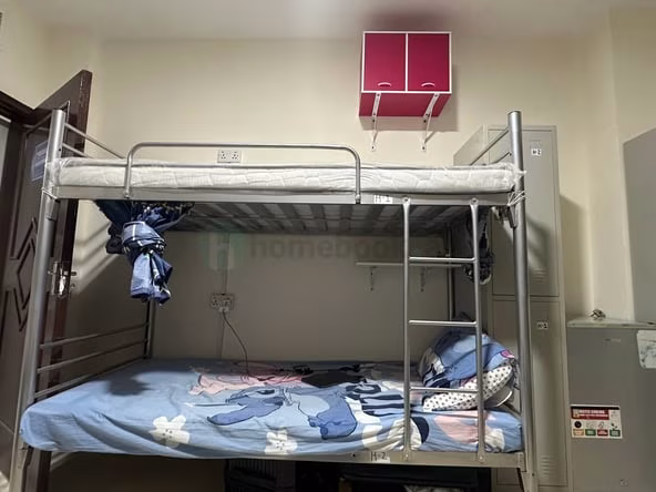 Bed Space in Bur Dubai