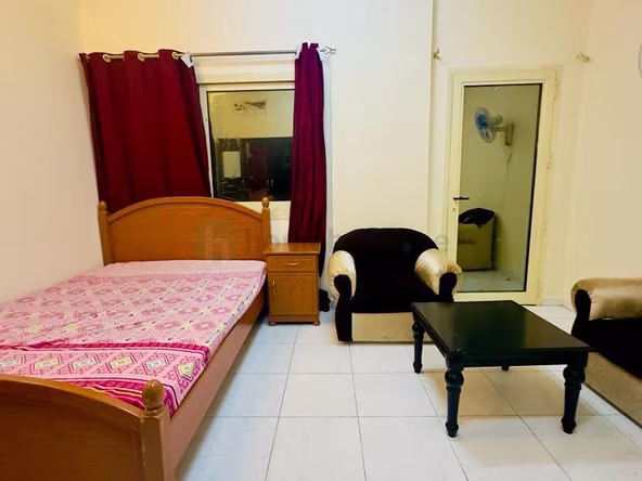 Room for Rent in Al Mankhool