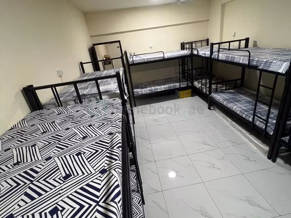Bed Space & Partition in Al Raffa
