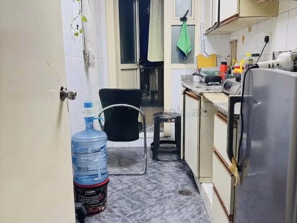 Bed Space & Partition in Al Murar