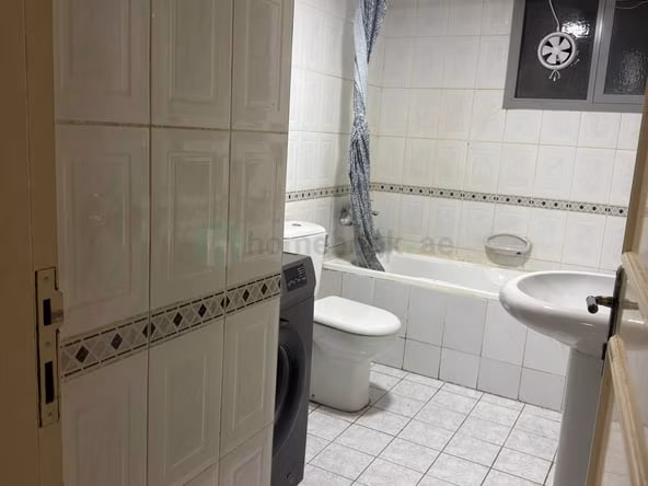 Room for Rent in Al Mankhool