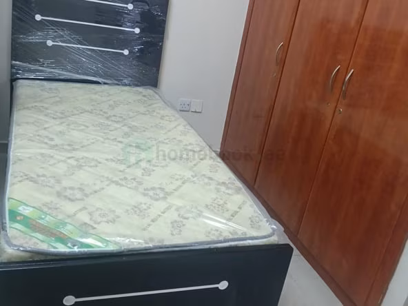 Bed Space & Partition in Al Qusais