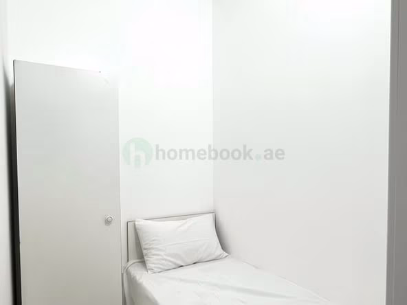 Bed Space & Partition in Dubai Marina