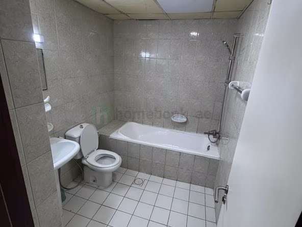 Studio Apartment for Rent in International City Dubai