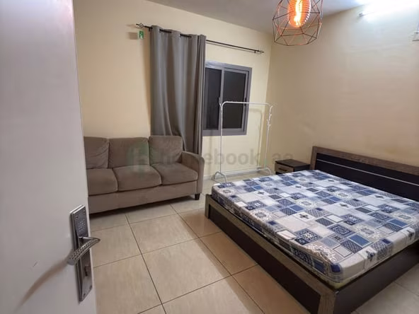 Room for Rent in Al Mankhool
