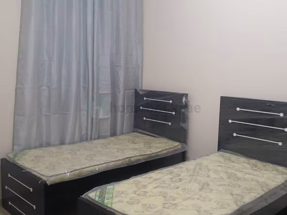 Bed Space & Partition in Al Qusais
