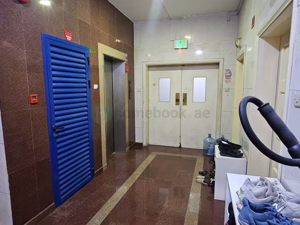 Bed Space & Partition in Naif