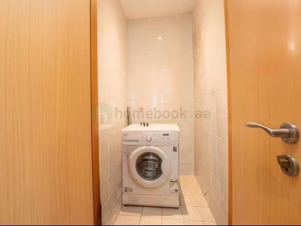 Room for Rent in Business Bay