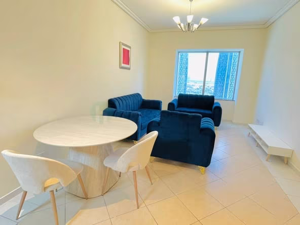 Room for Rent in Sheikh Zayed Road
