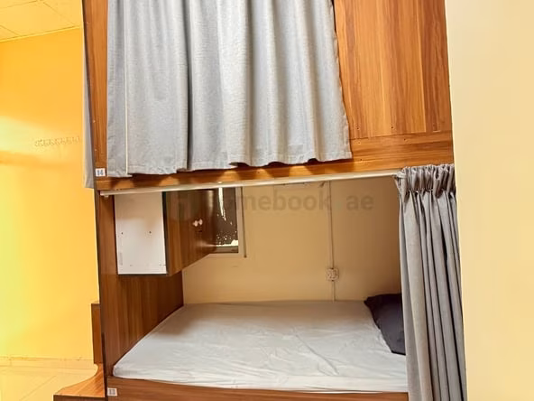 Bed Space & Partition in Hor Al Anz