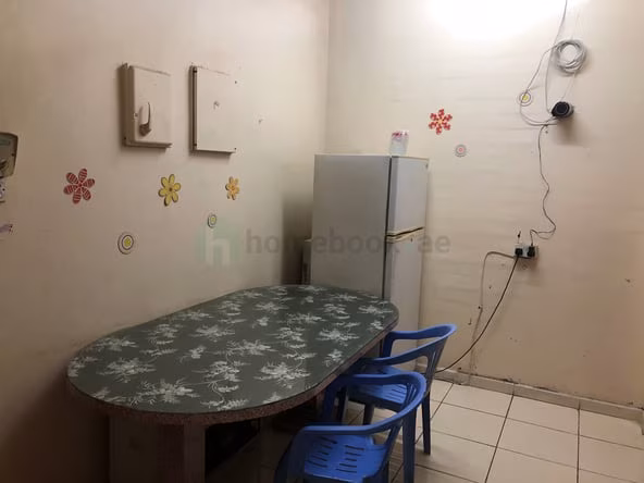 Bed Space in Deira for Monthly Rent