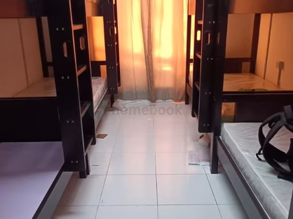 Bed Space & Partition in Al Muteena