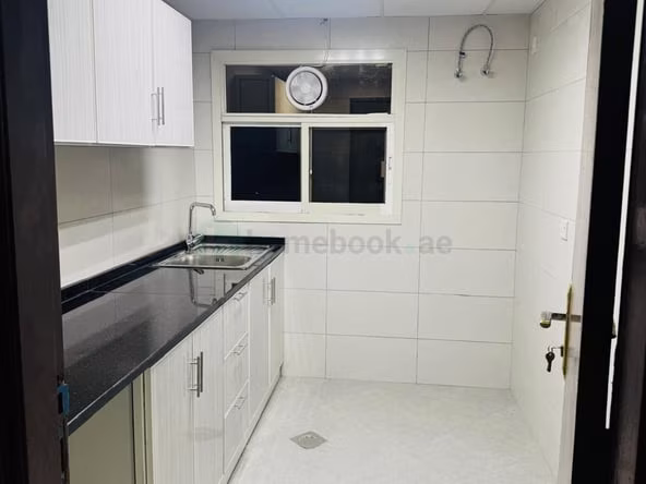 Bed Space & Partition in Al Muteena