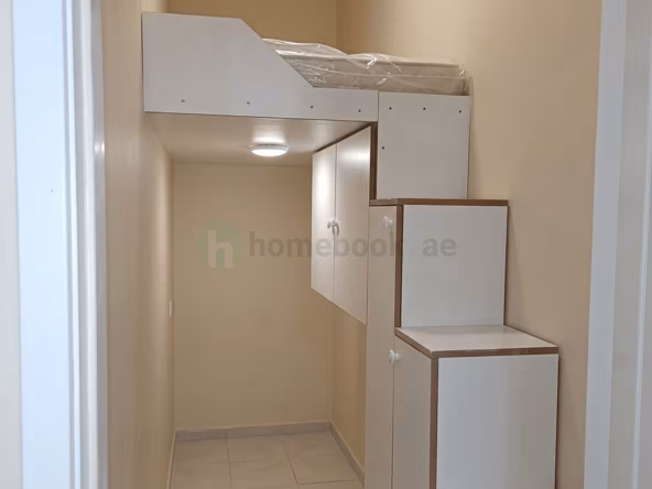 Bed Space & Partition in Al Rigga