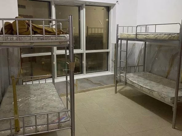 Bed Space & Partition in Al Muteena