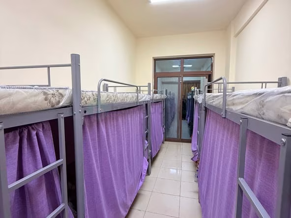 Bed Space in Deira for Monthly Rent