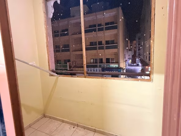Bed Space in Deira for Monthly Rent