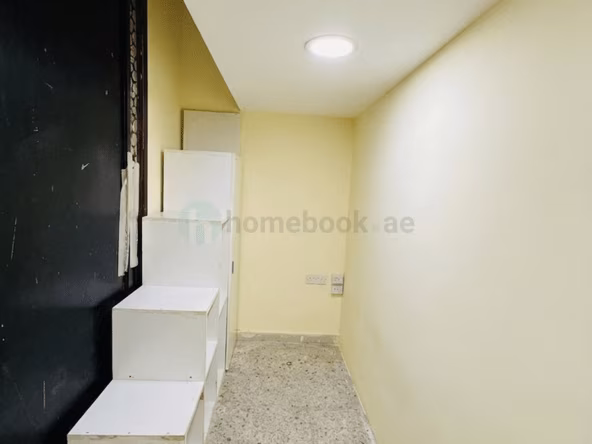 Bed Space & Partition in Al Rigga