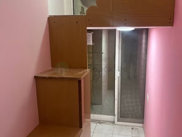 Bed Space in Deira for Monthly Rent