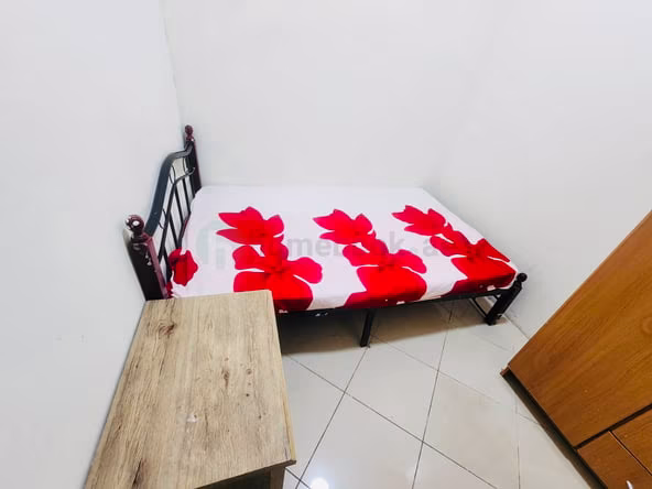 Bed Space in Bur Dubai