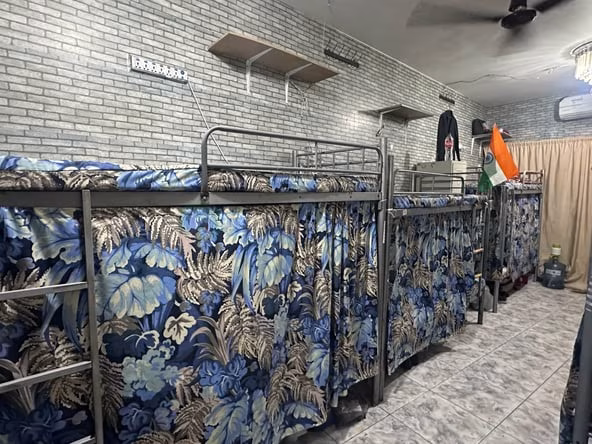 Bed Space in Bur Dubai