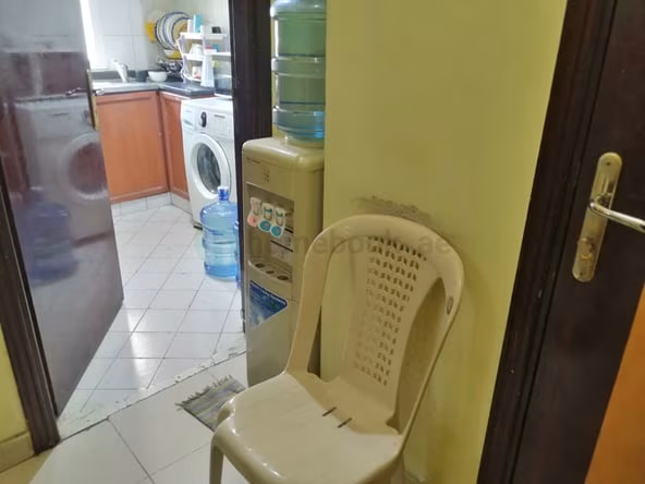 Bed Space & Partition in Al Murar