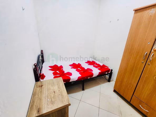 Bed Space in Bur Dubai