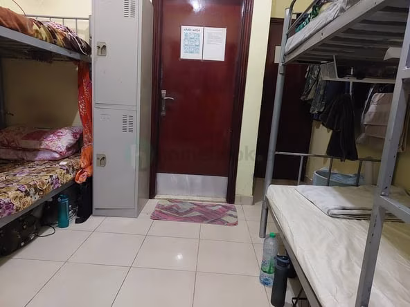 Bed Space & Partition in Al Murar