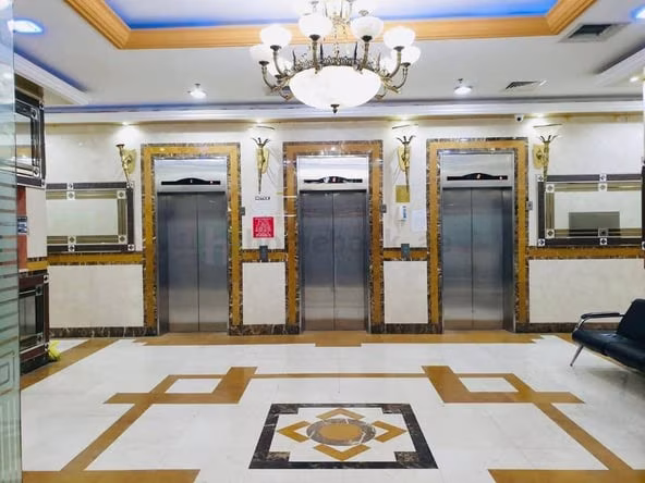Bed Space in Bur Dubai