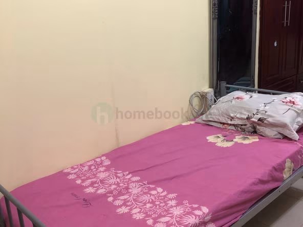 Bed Space & Partition in Al Murar